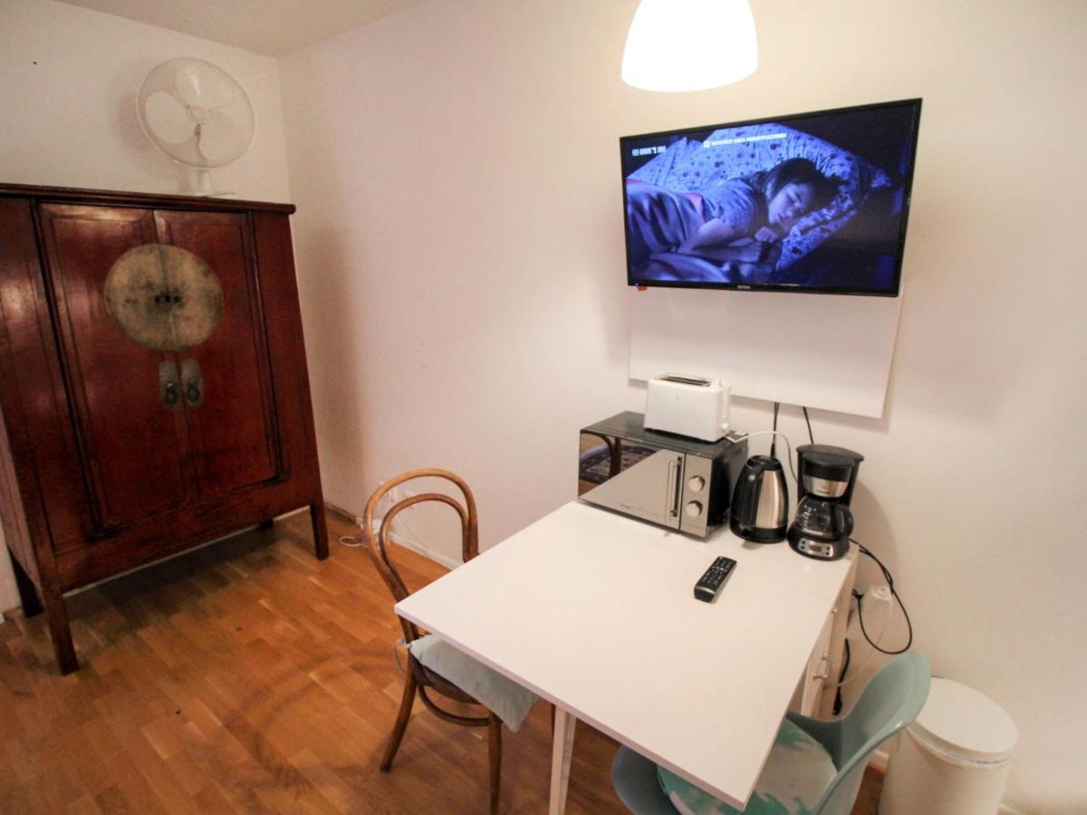 Studio Auersperg By Interhome เวียนนา ภายนอก รูปภาพ